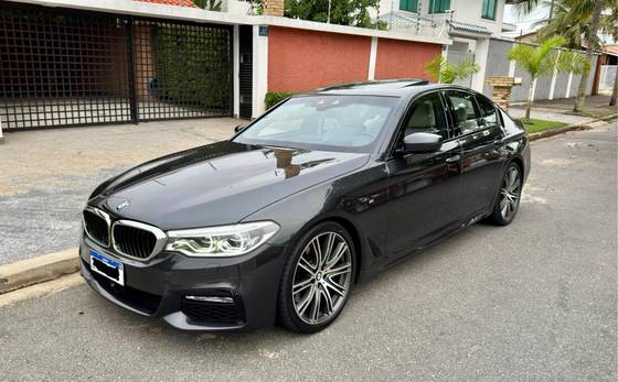 BMW 540i 3.0 24V TURBO GASOLINA M SPORT AUTOMÁTICO